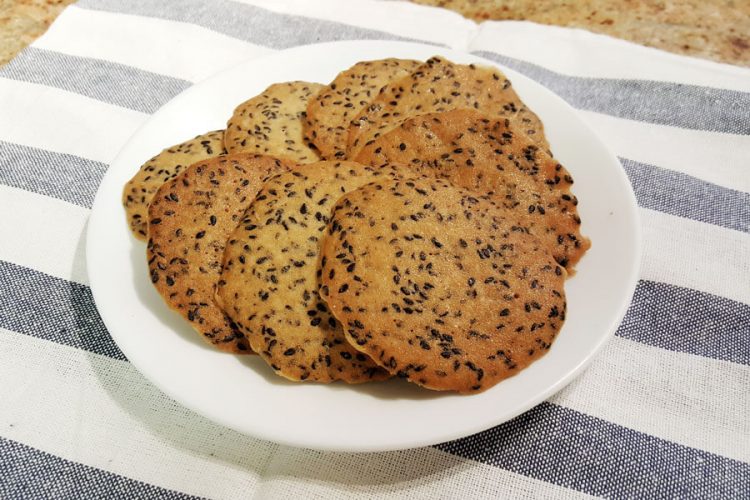 roasted black sesame cookies