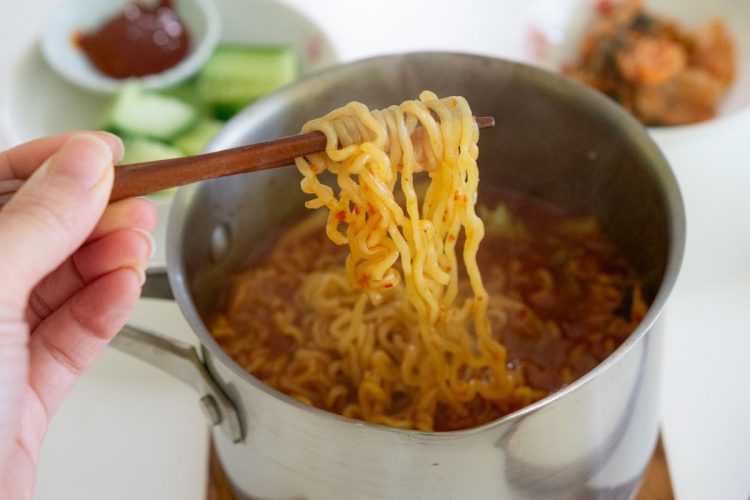 Upgraded Spicy Ramyun by Chef “Cooking Manic” Yoon Nam No