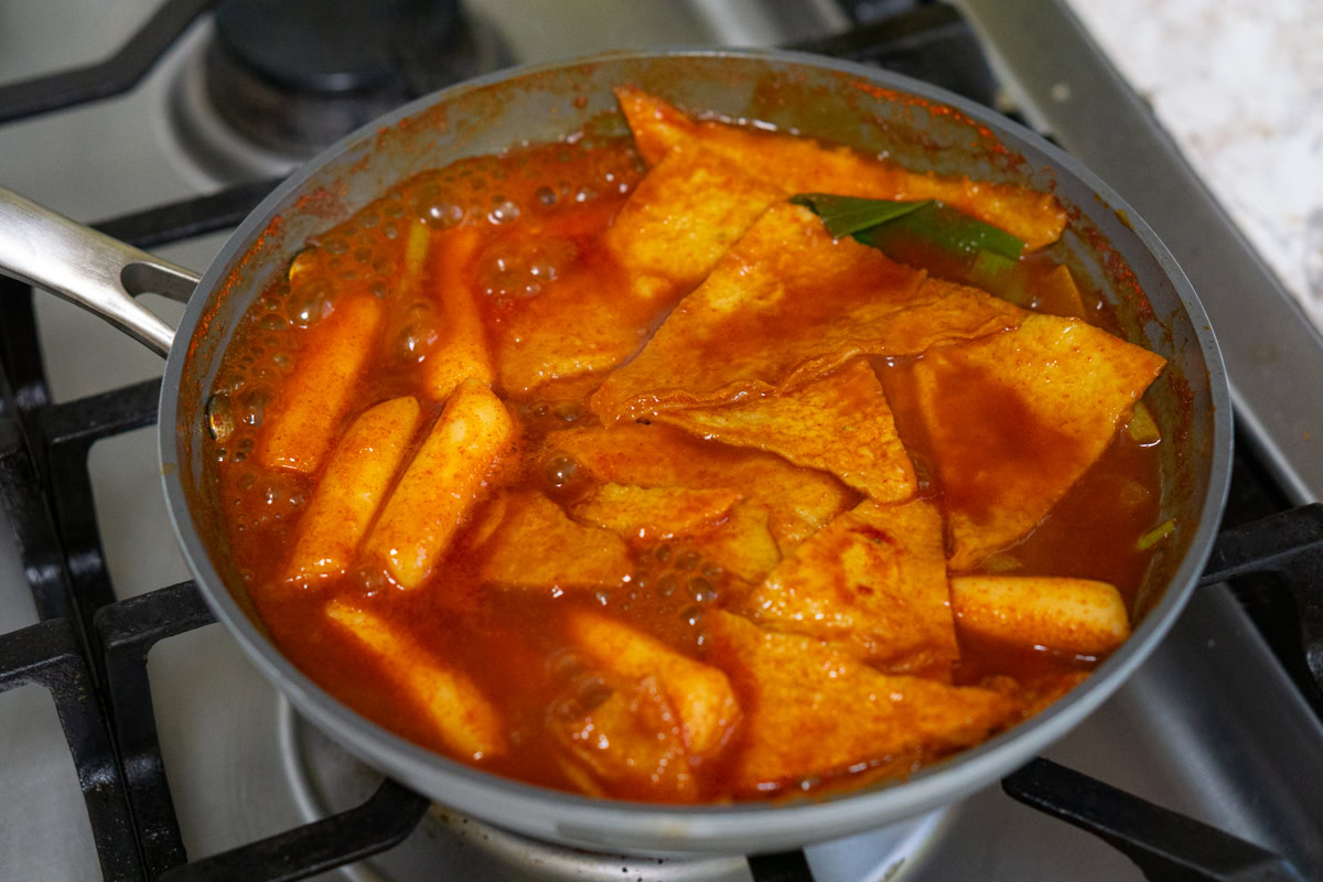 Easy Tteokbokki by Kim Kang Woo